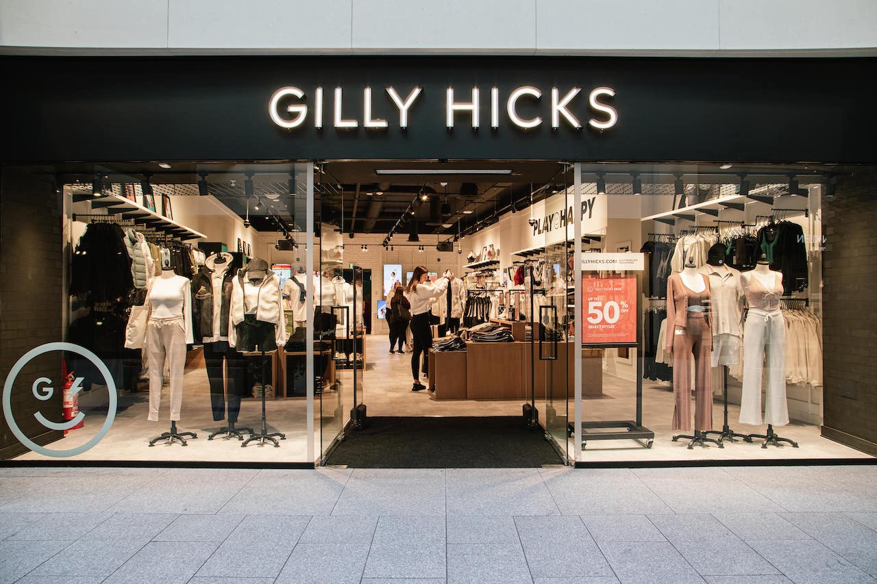 Gilly hicks hi-res stock photography and images - Alamy