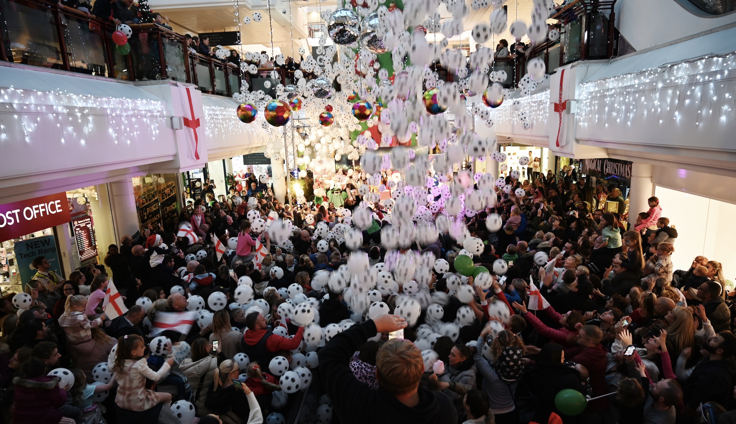 Spectacular World Cup themed Christmas Lights Switch-On delights the crowds at Belfry Shopping Centre