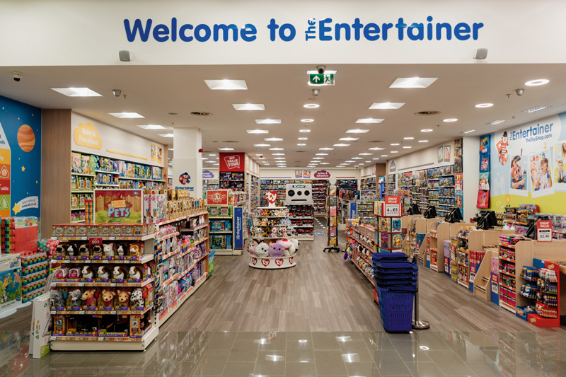 Entertainer-Stratford-Opening–_-20