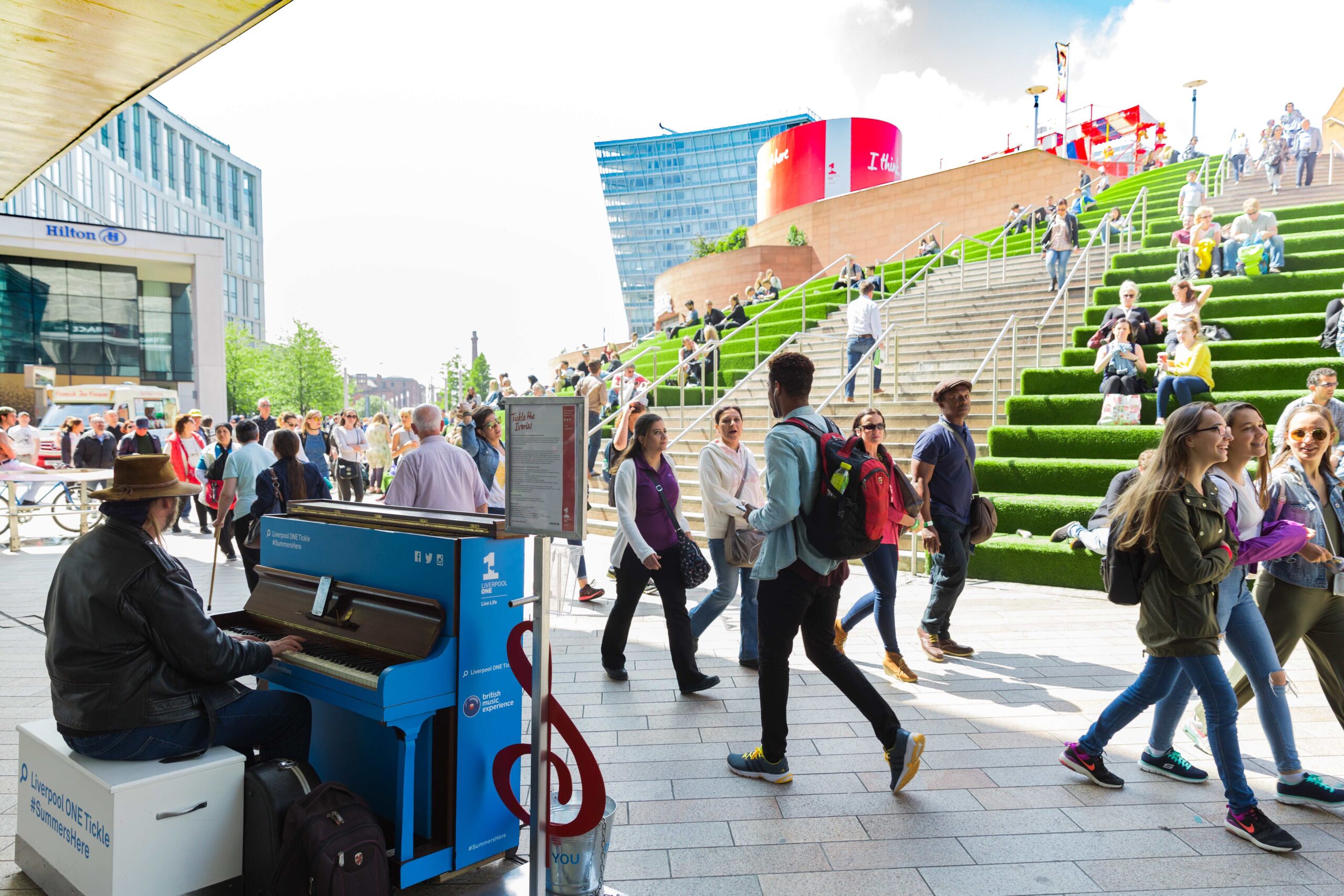 Liverpool ONE – Tickle the Ivories