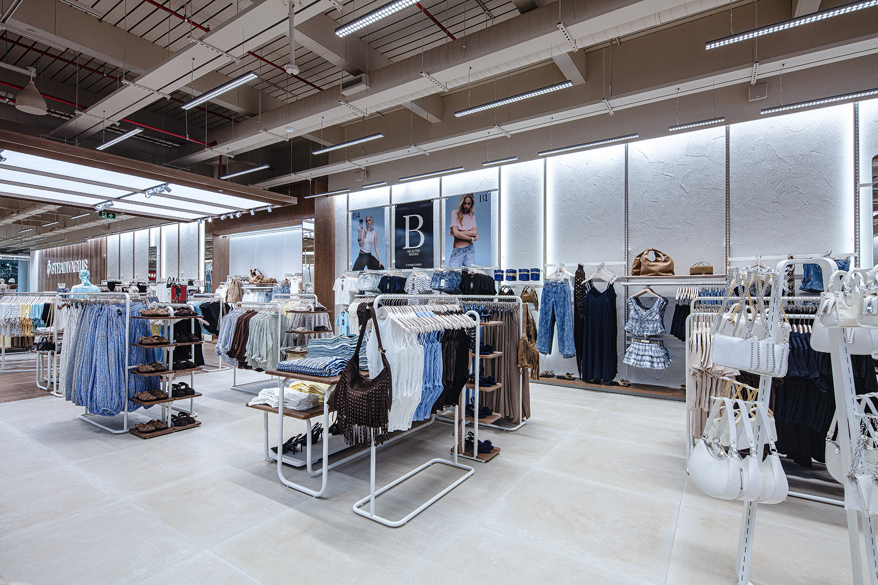 Stradivarius MH (4)