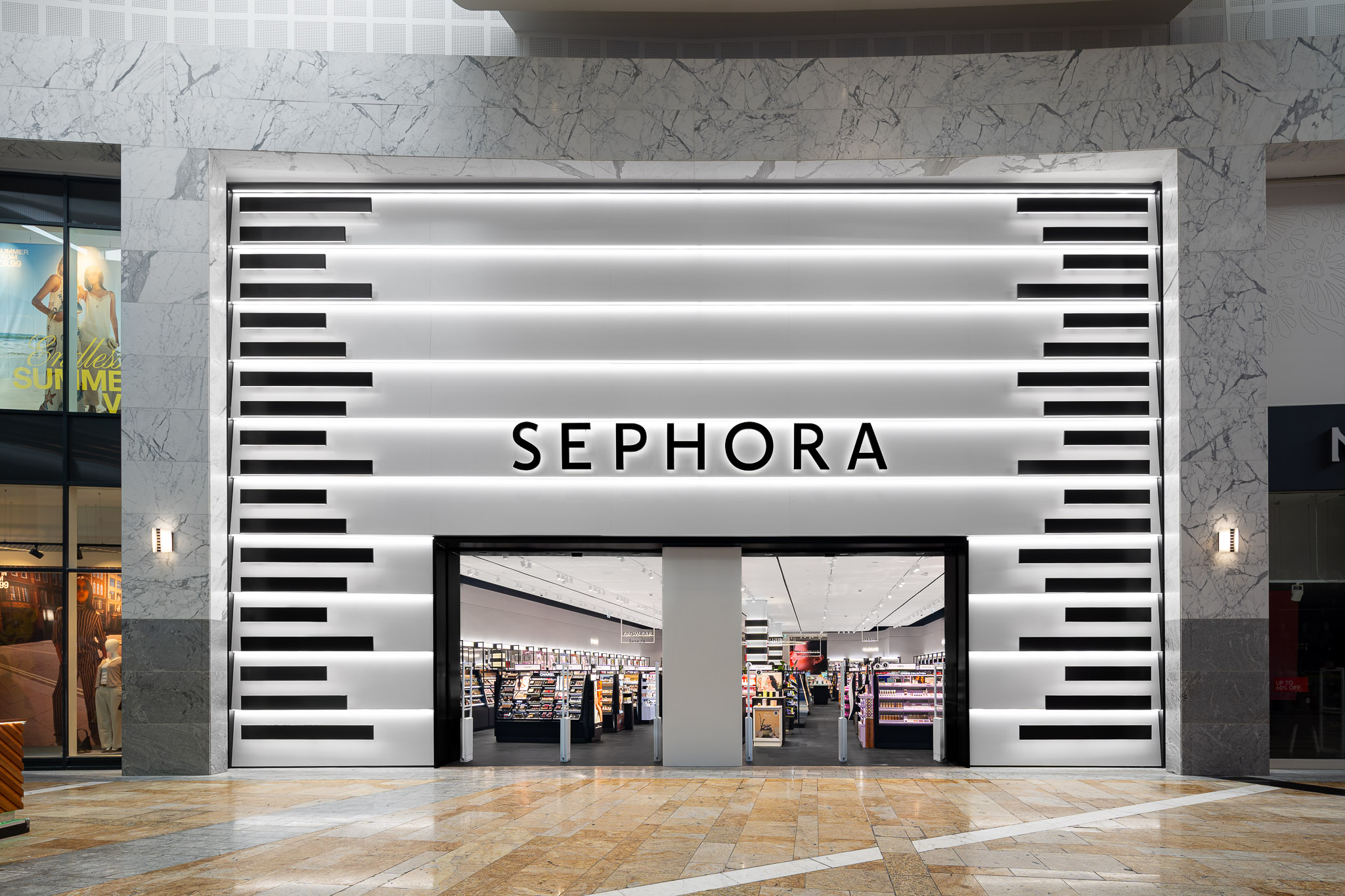 Glasgow’s first SEPHORA store opens its doors at Silverburn
